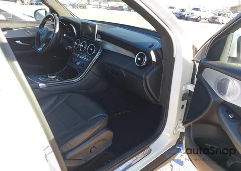 2019 Mercedes-Benz Glc 350E 4Matic from USA, damaged, VIN WDC0G5EB2KF619938